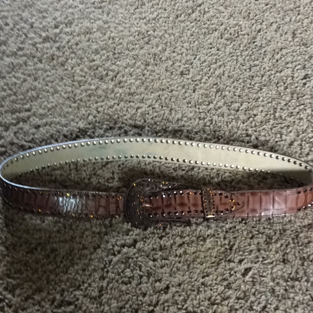 South Western Blinged Out Leather Size Large Belt.